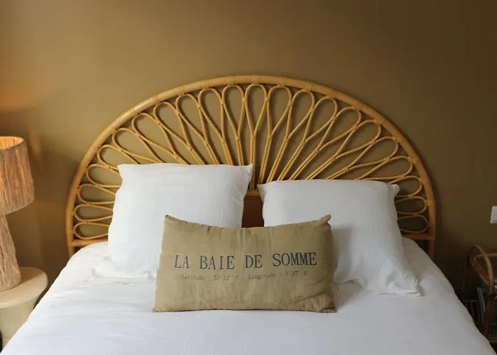 아파트 Billie Blue